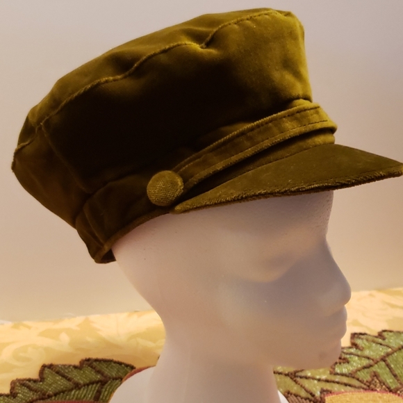 Hat - Picture 3 of 3